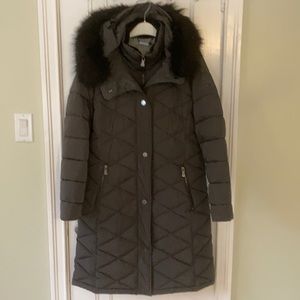 Calvin Klein puffy winter coat, size M